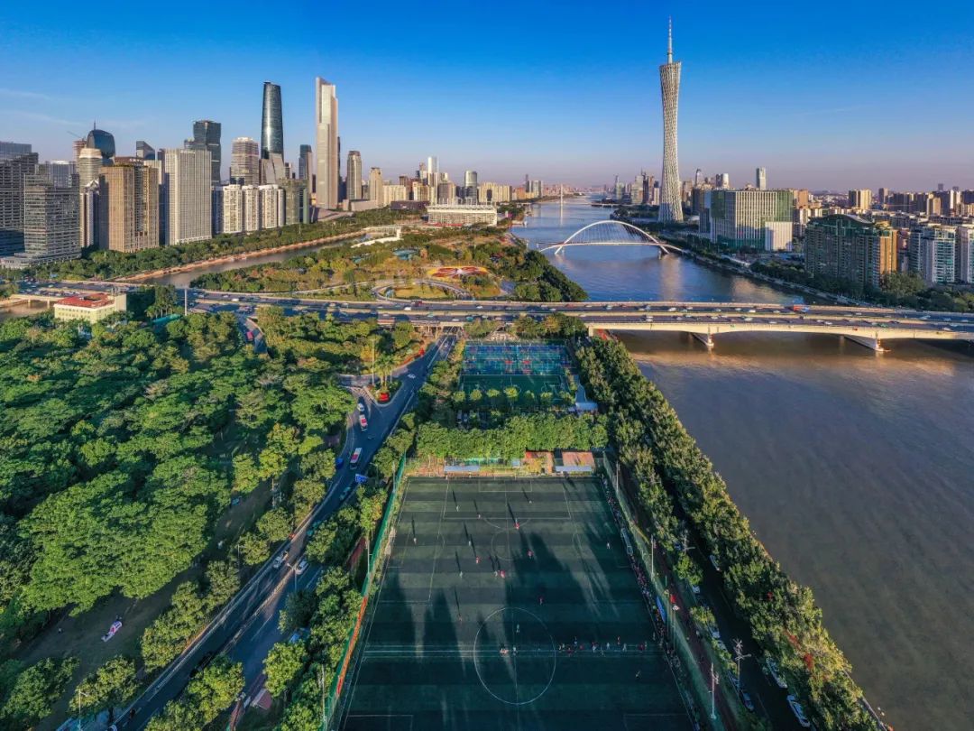 市工業和信息化局：今年1-4月，廣州全市工業投資同比增長15%，新增工業項目計劃總投資額超760億元