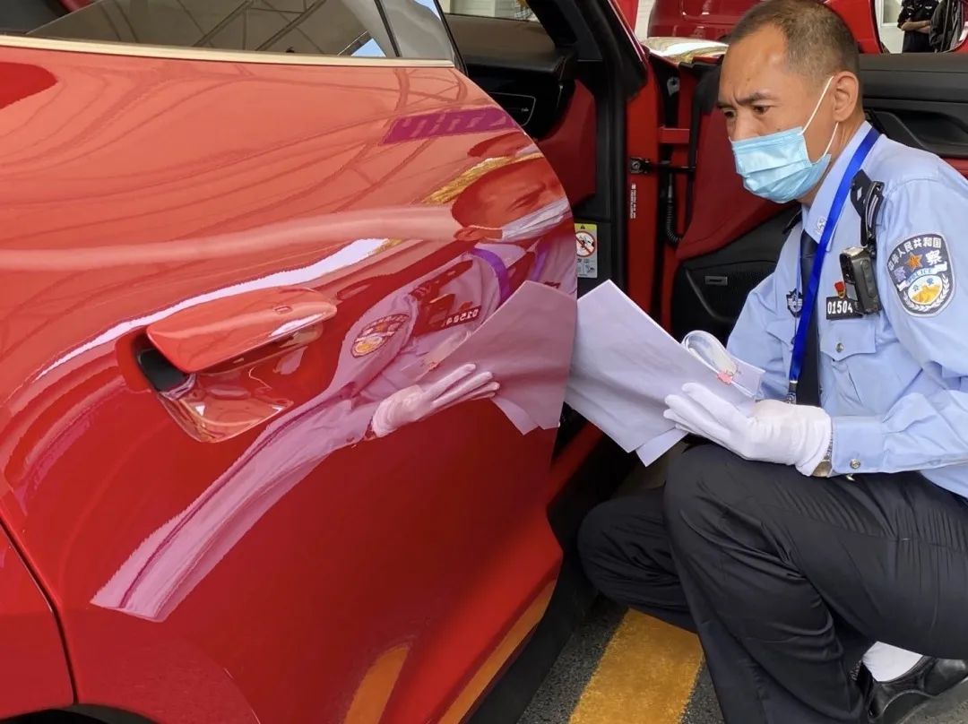 新車上牌 全程網(wǎng)辦 平均耗時(shí)壓縮至約30分鐘