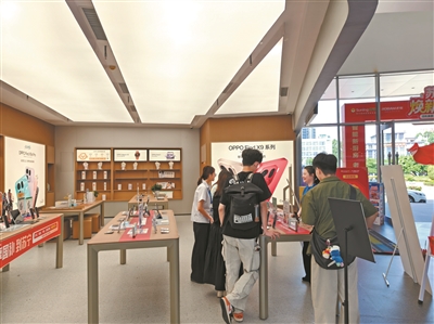 新國(guó)標(biāo)遇上“煥新”潮 “五一”假期廣州家電市場(chǎng)人氣旺